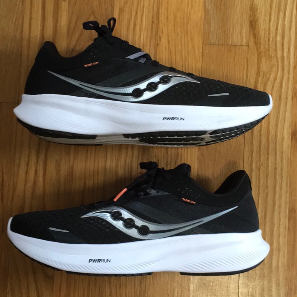 Saucony Ride 16 - Size 9.5 - Worn Once! - Box Included